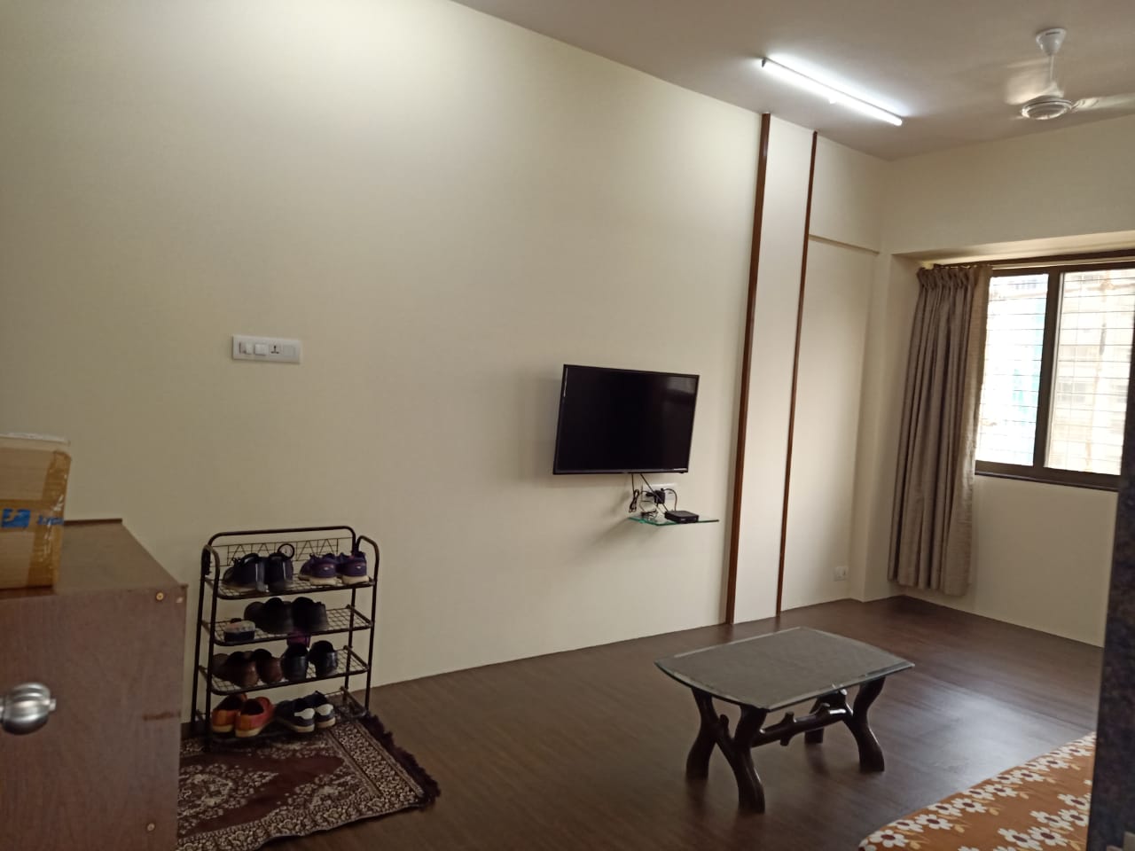 3 BHK Semi Furnished in Kamal Apartment , Andheri West
